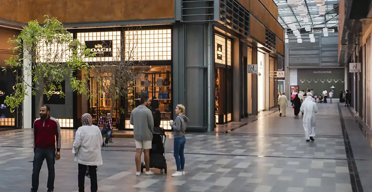 Distrix City Walk 的购物中心和精品店