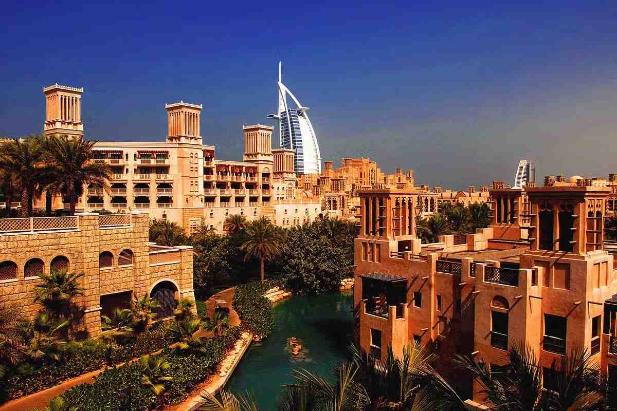 مدینہ جمیرا کا بازار