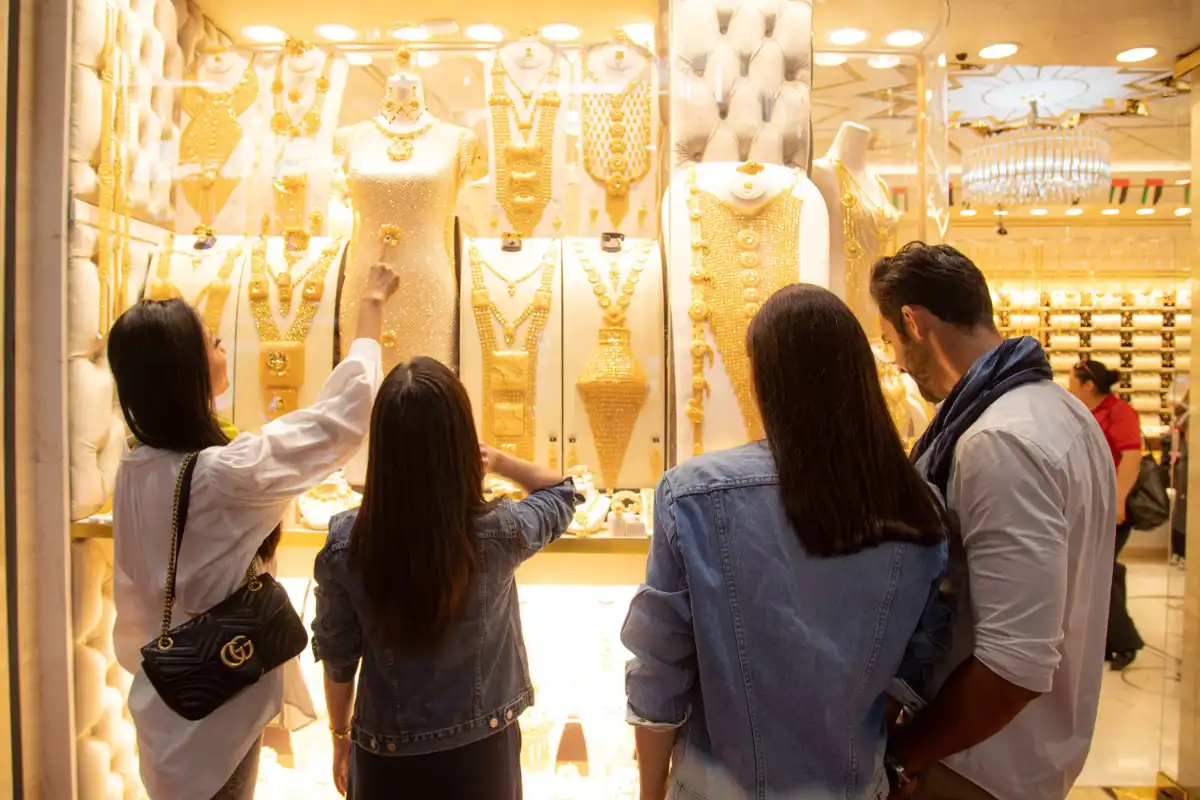 Esperienza di visita all'architettura tradizionale del mercato