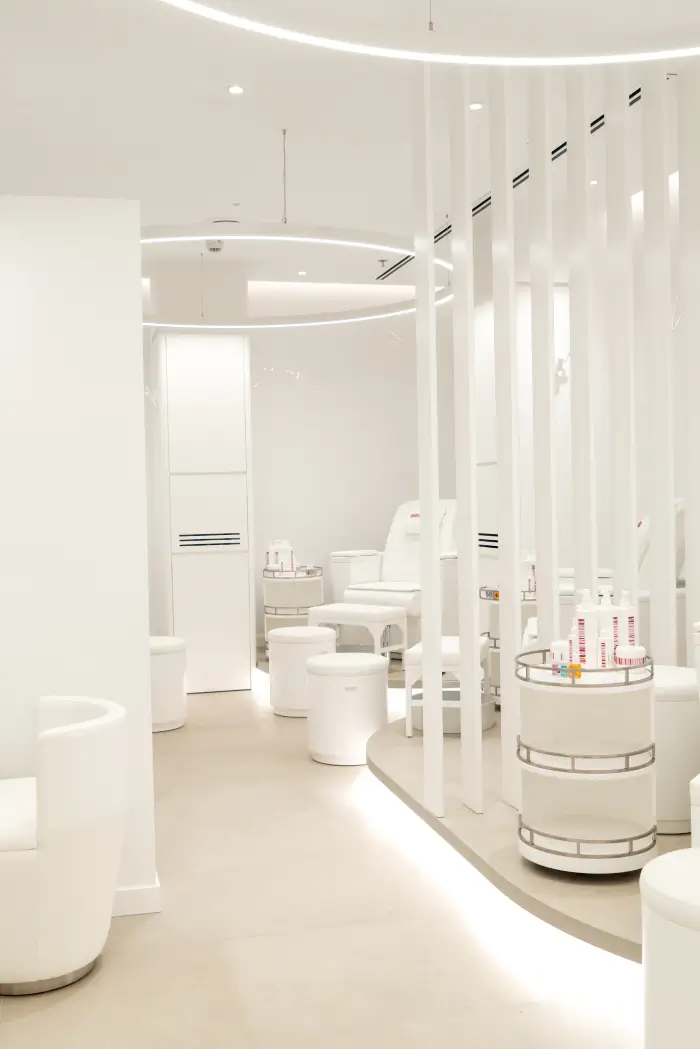 엔바 네일 스파 & 살롱 | DIFC - womenhairsalon